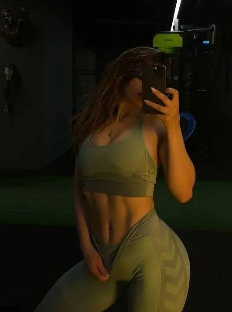 Öğrencisinin evinde duş alan fitness öğretmeni dayağı yedi - Resim: 11